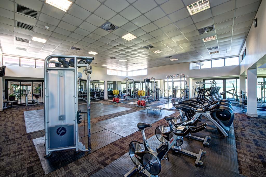 Royal Marang Hotel Phokeng Exterior foto The gym at the University of Pretoria